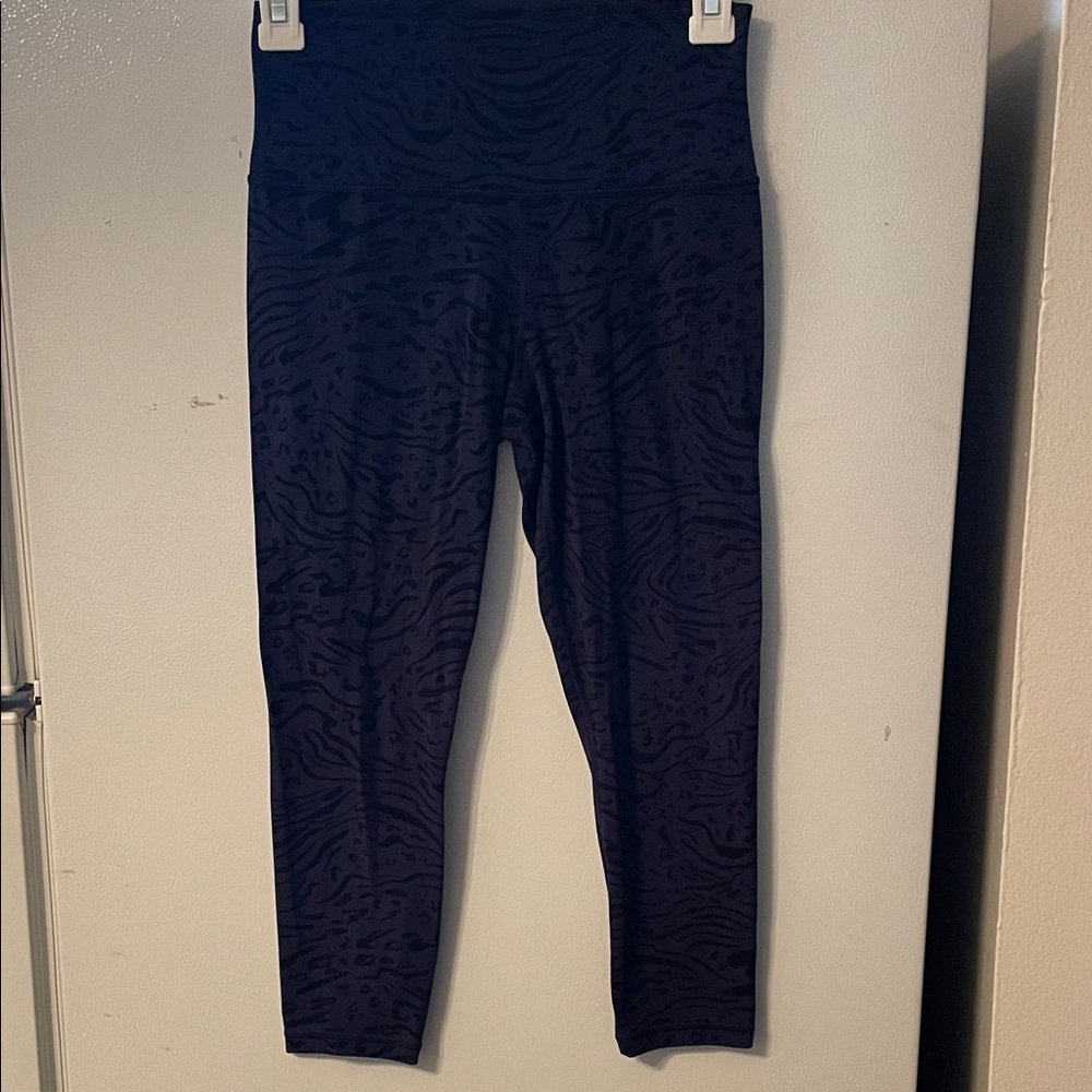 Athleta Small Transcend 7/8 Tight Black & Navy‎ Zebra Print Leggings